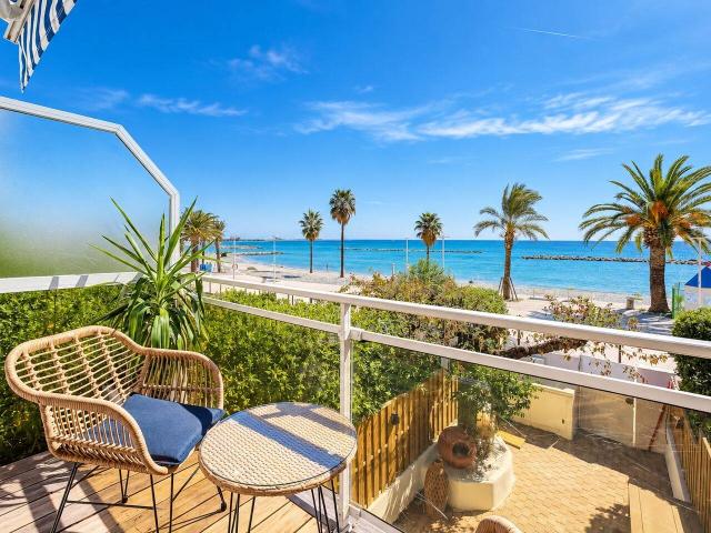Maison les pieds dans l’eau, vue mer & terrasses