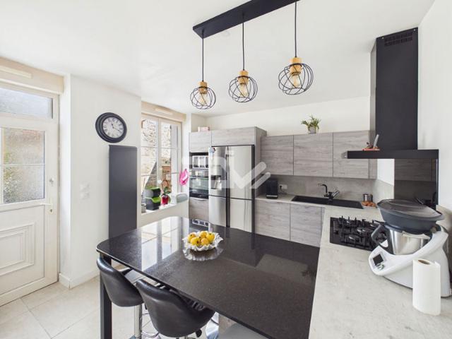 Maison Les Septvallons 7 pièce s 143 m2