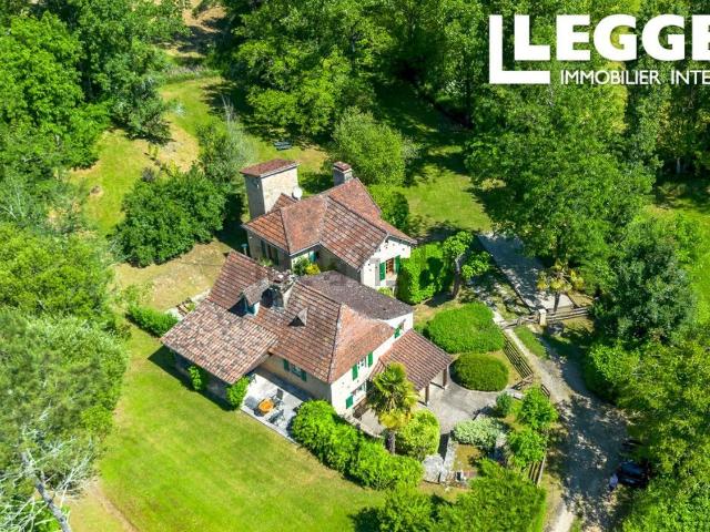 Maison, Lherm