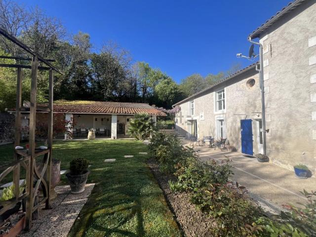 Maison, Lhommaizé