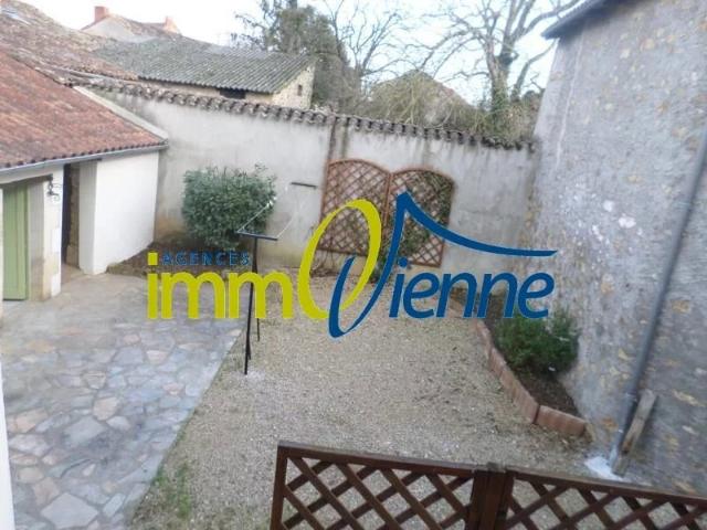 MAISON LHOMMAIZE 3 pièce s 89 m2