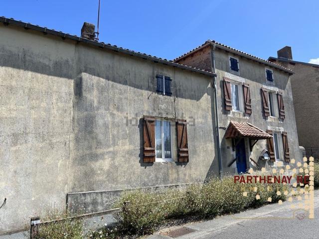 Maison, Lhoumois