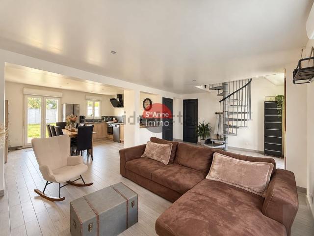 Maison, Liancourt Fosse