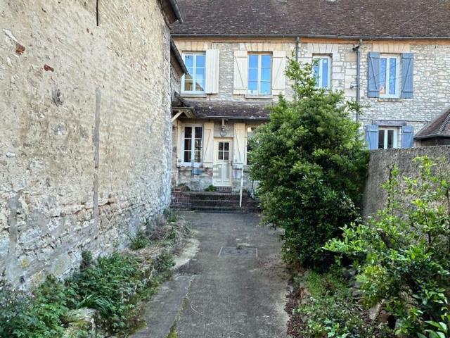 Maison, Liancourt Saint Pierre
