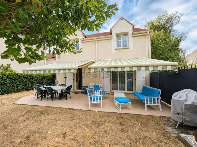 Maison, Lieusaint