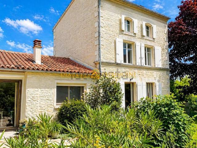 Maison, Ligné