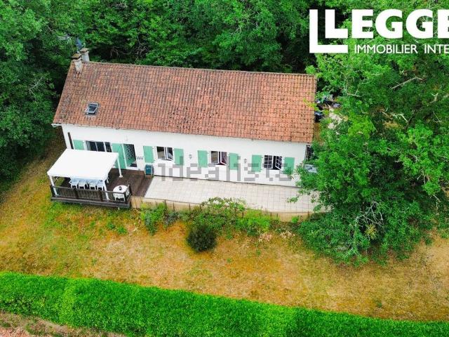 Maison, Limeyrat
