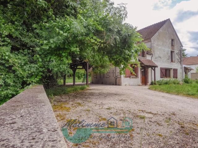 Maison, Lindry