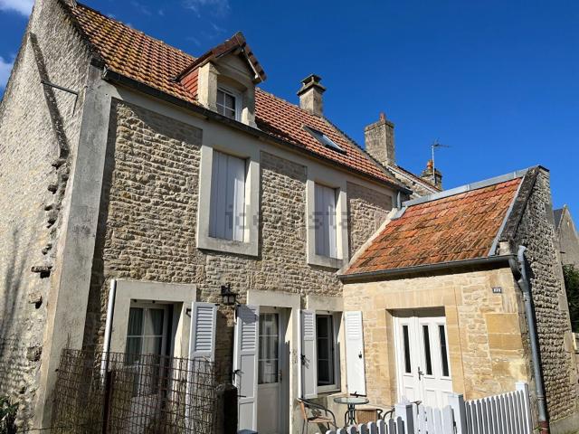 Maison, Lion sur Mer