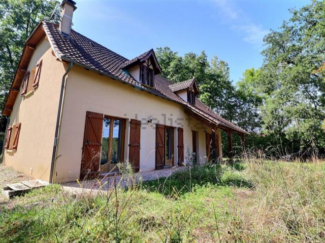 Maison, Lissac et Mouret
