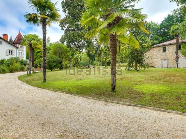 Maison, Lucbardez et Bargues