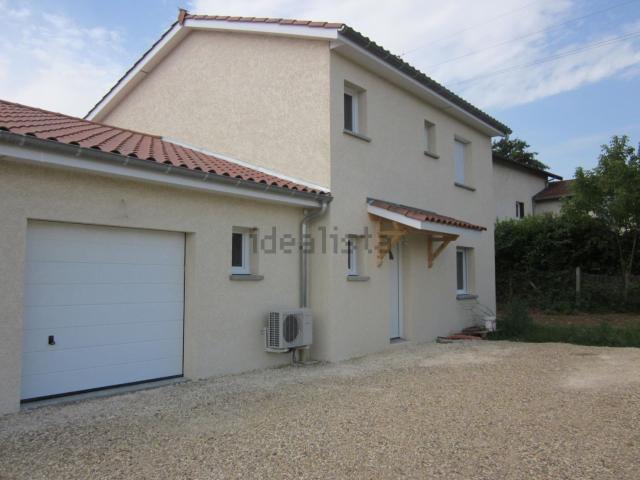 Maison, Lucenay