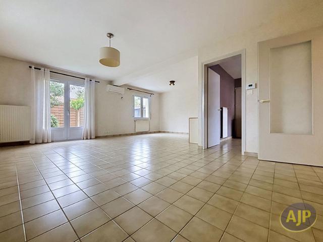 Maison Lucon 4 pièce s 91.77 m2