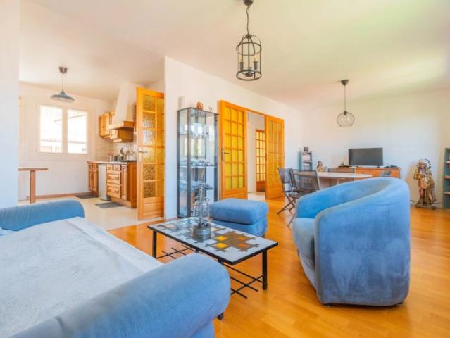 Maison lumineuse de 97 m² avec jardin à Aulnat