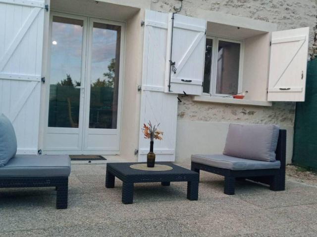 Maison lumineuse 29m2 +70m2 terr/jardin, 2 parking