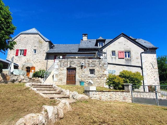 Maison, Lunac