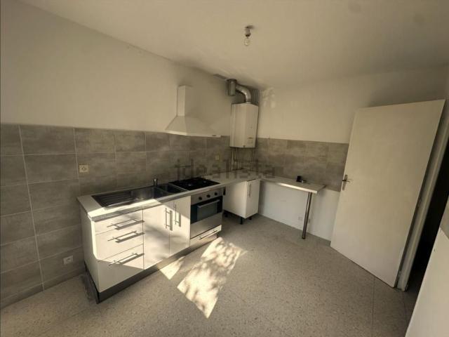 Maison, Lunel