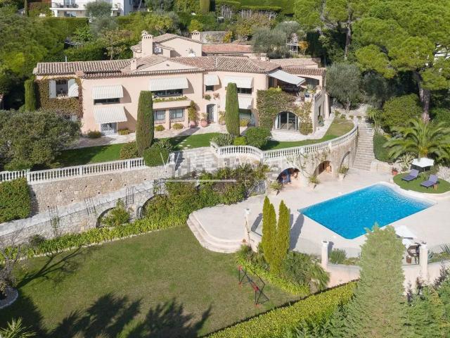 Maison, Mougins