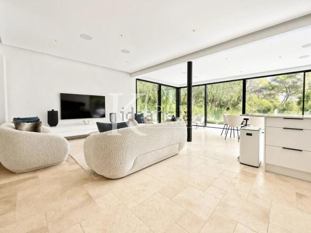 Maison, Mougins