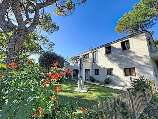 Maison, Mougins