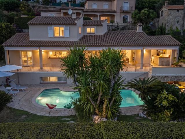 Maison, Mougins
