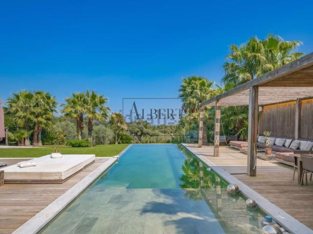 Maison, Mougins