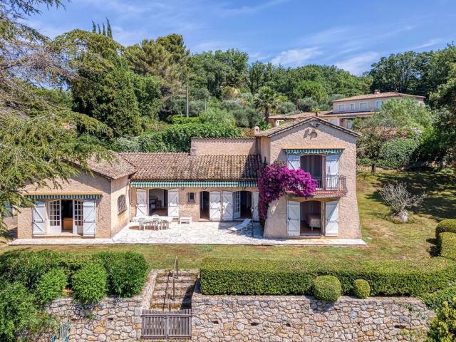 Maison, Mougins