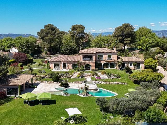 Maison, Mougins