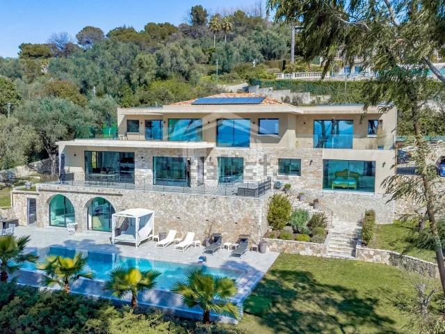 Maison, Mougins