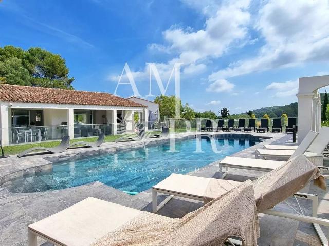 Maison, Mougins