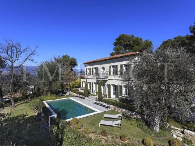 Maison, Mougins