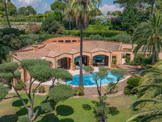 Maison, Mougins