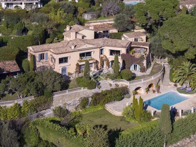 Maison, Mougins