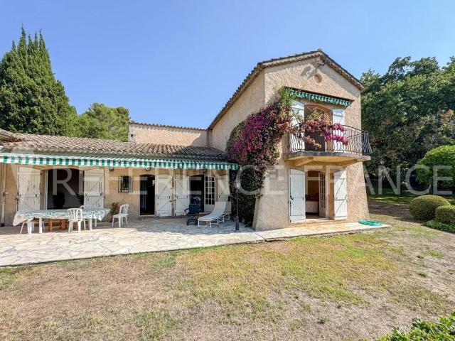 Maison, Mougins