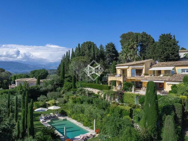 Maison, Mougins