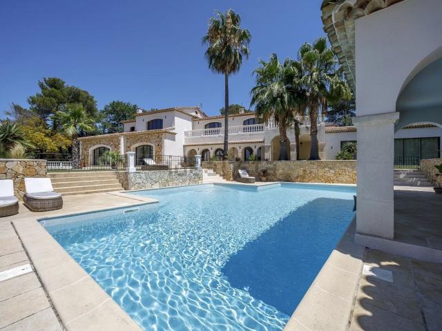 Maison, Mougins