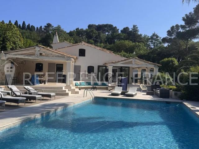 Maison, Mougins