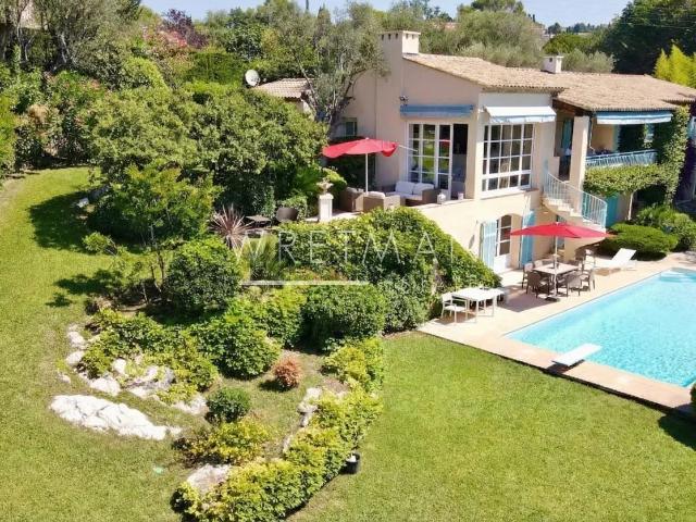 Maison, Mougins