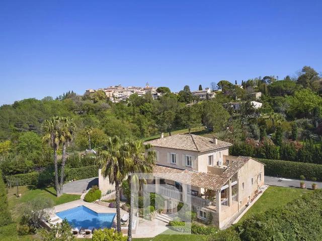 Maison, Mougins