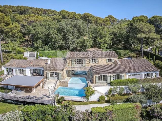Maison, Mougins