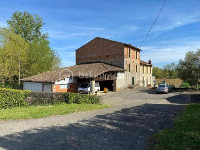 MAISON MOULIN