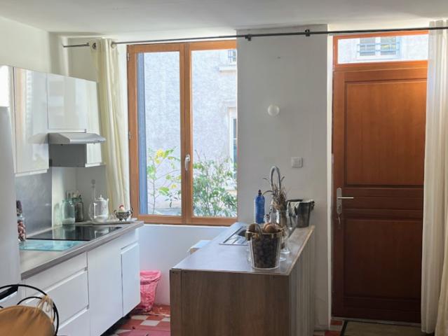 Maison Moulins Engilbert 3 pièce s 80 m2