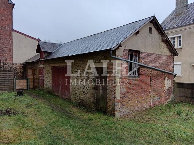 Maison, Moulins la Marche