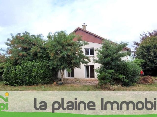Maison, Moult Chicheboville