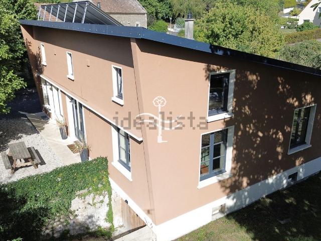 Maison, Moult Chicheboville