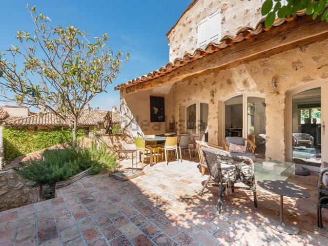 Maison, Moustiers Sainte Marie