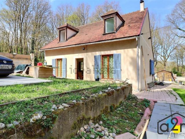 Maison, Mouy