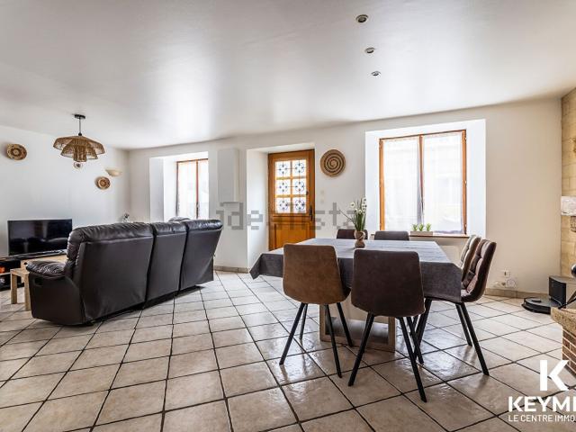 Maison, Mouy