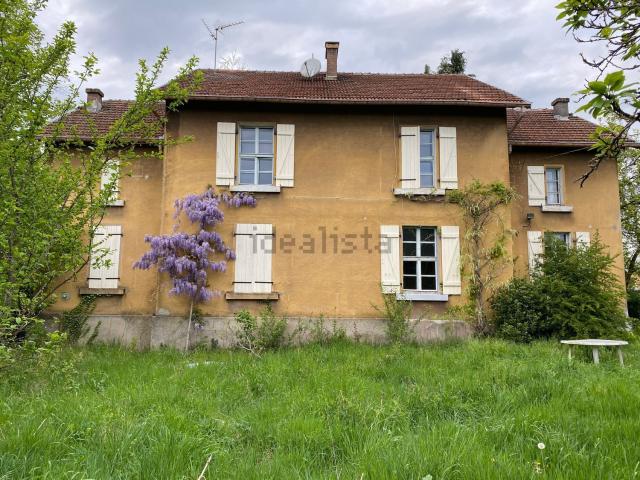 Maison, Moyeuvre Grande