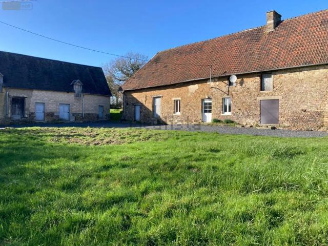 Maison, Moyon Villages